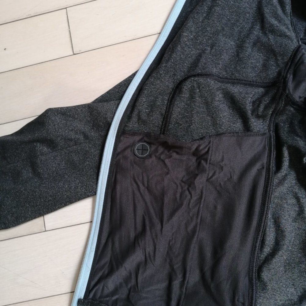 Lululemon men's jacket - Picture 4 of 6